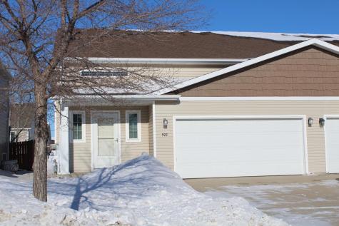 922 31st Avenue W West Fargo ND 58078