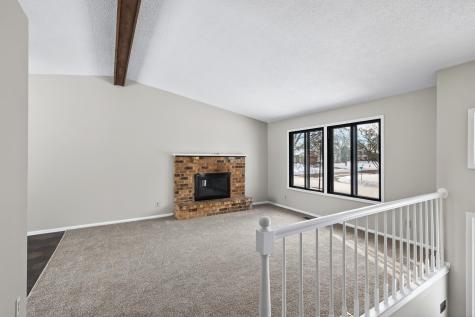 7062 Sherwood Road Woodbury MN 55125