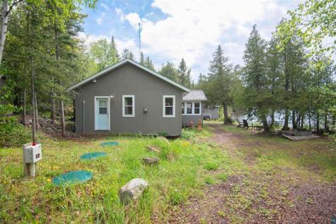 89 Boulder Boulevard Hovland MN 55606