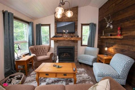 89 Boulder Boulevard Hovland MN 55606