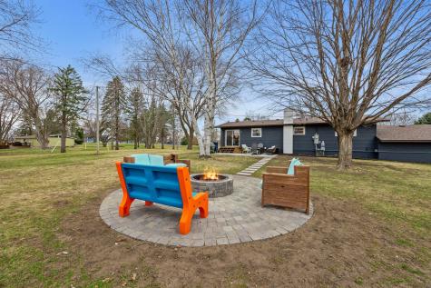 18365 234th Circle Hutchinson MN 55350