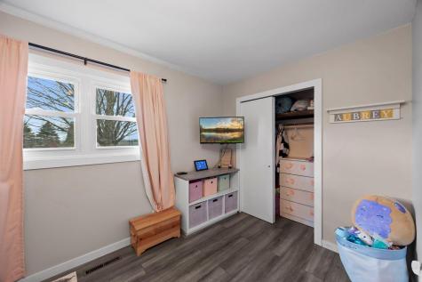 18365 234th Circle Hutchinson MN 55350