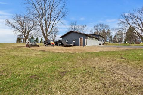18365 234th Circle Hutchinson MN 55350