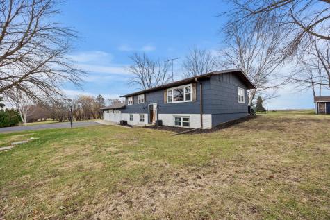 18365 234th Circle Hutchinson MN 55350