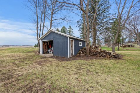 18365 234th Circle Hutchinson MN 55350