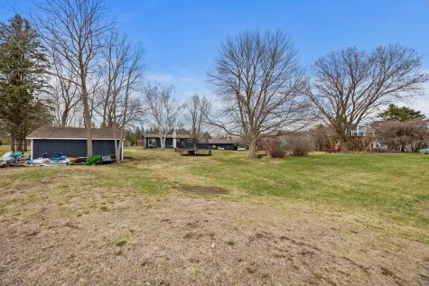 18365 234th Circle Hutchinson MN 55350
