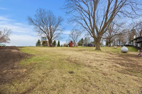 18365 234th Circle Hutchinson MN 55350