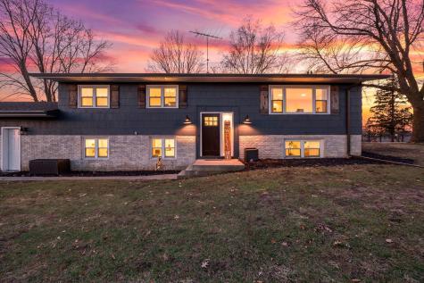 18365 234th Circle Hutchinson MN 55350