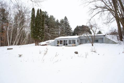 1516 Twin Springs Road Houlton WI 54082