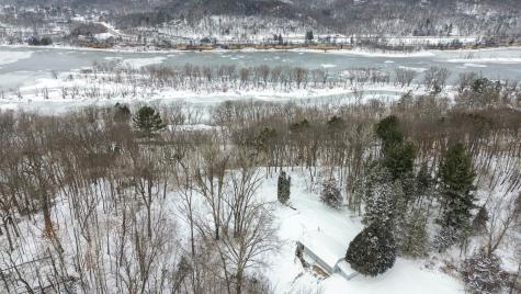 1516 Twin Springs Road Houlton WI 54082