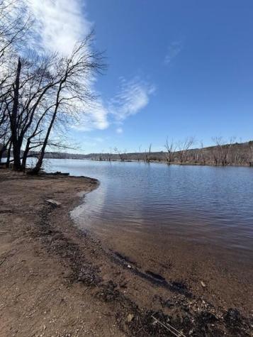 1516 Twin Springs Road Houlton WI 54082