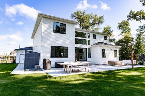 8852 Lost River Road Horace ND 58047