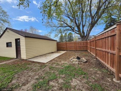 919 Warner Avenue South Saint Paul MN 55075