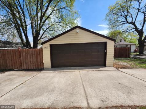 919 Warner Avenue South Saint Paul MN 55075