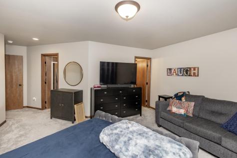 2750 10th Street W West Fargo ND 58078