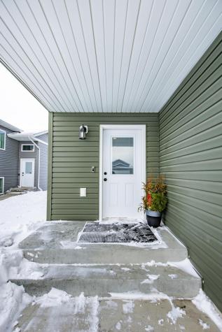 2750 10th Street W West Fargo ND 58078