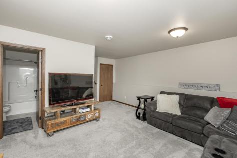 2750 10th Street W West Fargo ND 58078