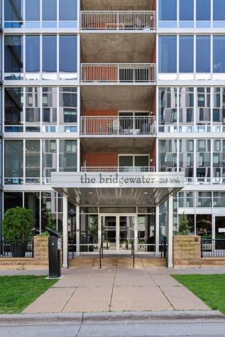 215 10th Avenue S Minneapolis MN 55415