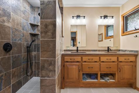 9551 Riverview Road Eden Prairie MN 55347