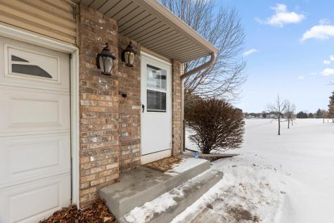 9811 Hamlet Lane S Cottage Grove MN 55016