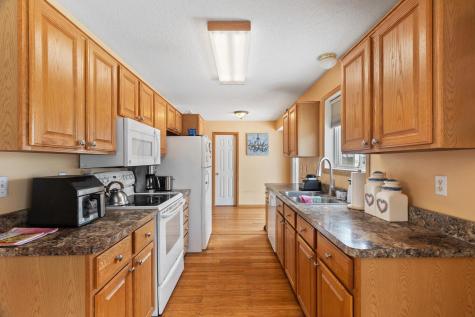 9811 Hamlet Lane S Cottage Grove MN 55016