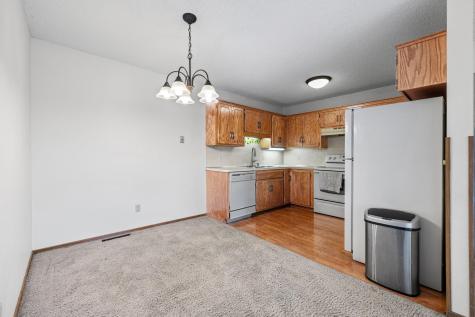 7517 Xerxes Avenue N Brooklyn Park MN 55444