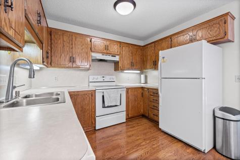 7517 Xerxes Avenue N Brooklyn Park MN 55444