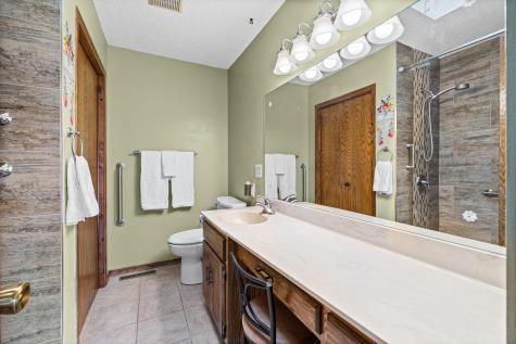 7517 Xerxes Avenue N Brooklyn Park MN 55444