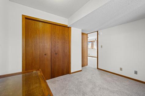 7517 Xerxes Avenue N Brooklyn Park MN 55444