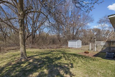 7517 Xerxes Avenue N Brooklyn Park MN 55444
