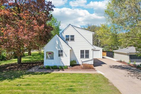 7710 Groveland Road Mounds View MN 55112