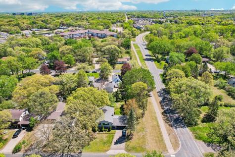 7710 Groveland Road Mounds View MN 55112