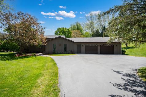 170 6th Lane NE Oronoco MN 55960