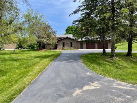 170 6th Lane NE Oronoco MN 55960