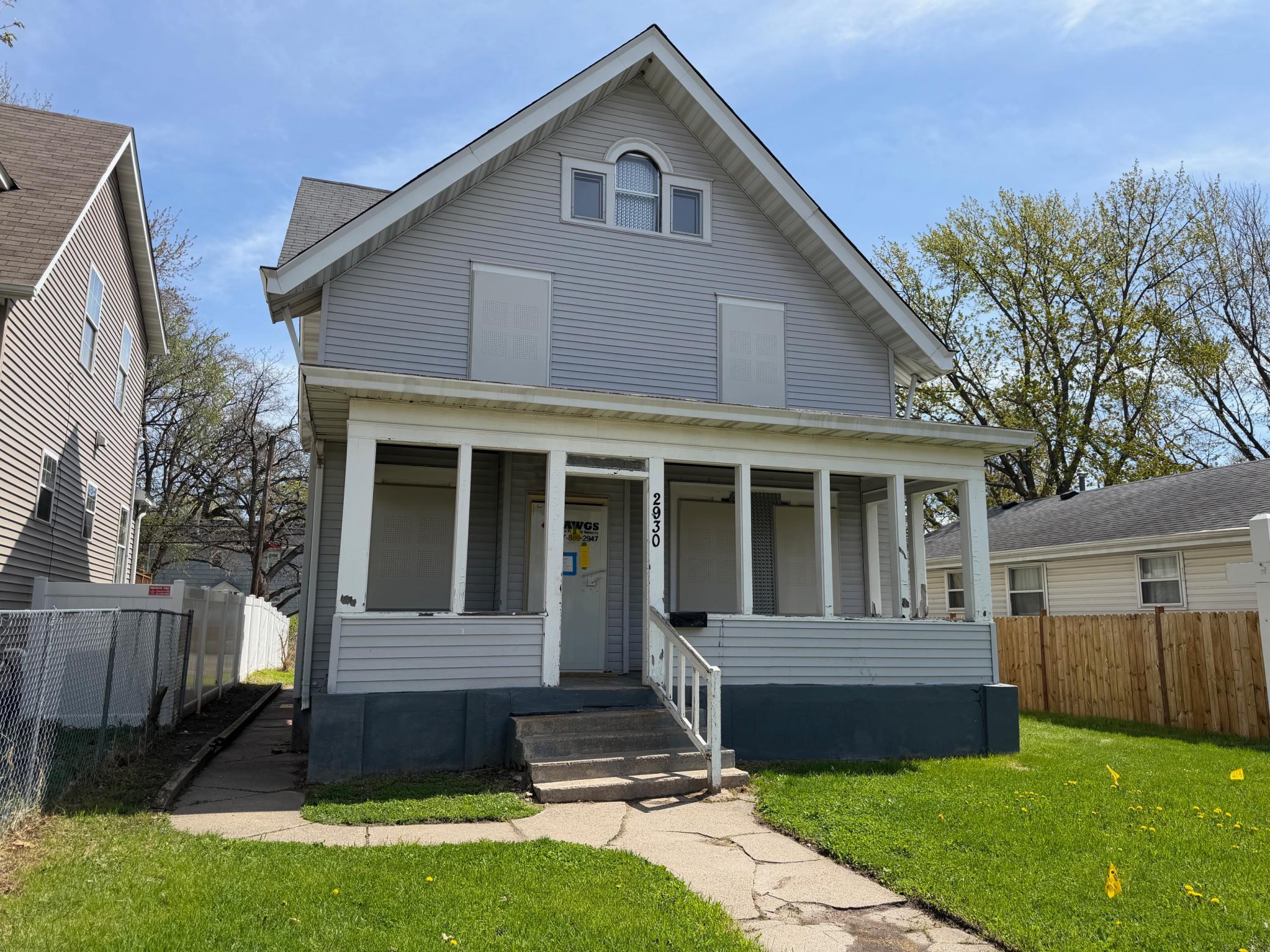 2930 Girard Avenue N Minneapolis MN 55411