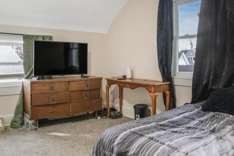 109 N 6th Street Lake City MN 55041