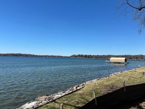 4410 Manitou Road Excelsior MN 55331