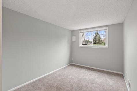 7433 142nd Street Court Apple Valley MN 55124