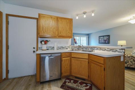 1845 Donegal Drive Woodbury MN 55125