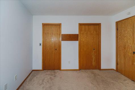 1845 Donegal Drive Woodbury MN 55125
