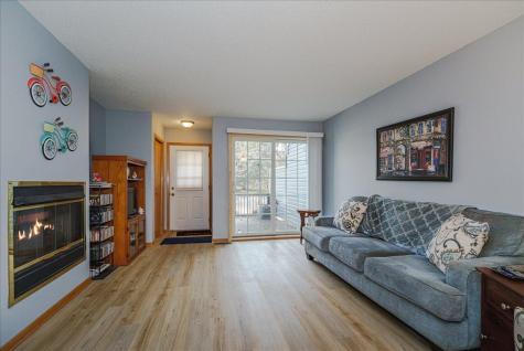 1845 Donegal Drive Woodbury MN 55125