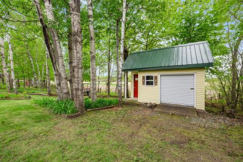 31789 Lakeway Drive NE Cambridge MN 55008