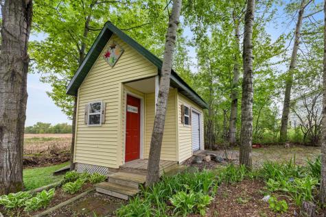 31789 Lakeway Drive NE Cambridge MN 55008