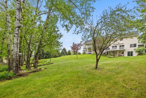 31789 Lakeway Drive NE Cambridge MN 55008