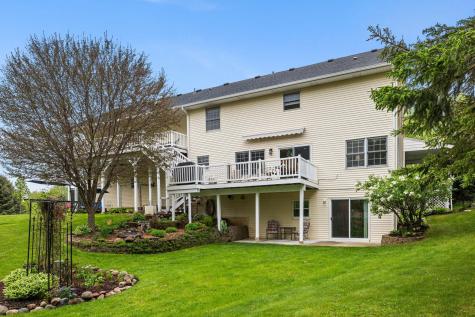31789 Lakeway Drive NE Cambridge MN 55008