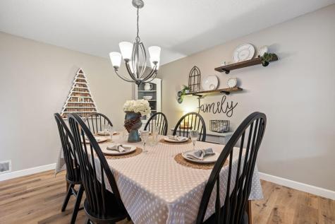 31789 Lakeway Drive NE Cambridge MN 55008
