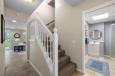 31789 Lakeway Drive NE Cambridge MN 55008