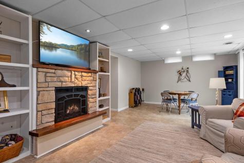 31789 Lakeway Drive NE Cambridge MN 55008