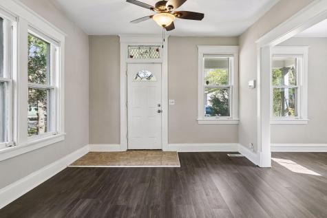 894 Euclid Street Saint Paul MN 55106
