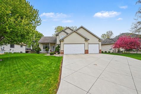 4517 Alicia Drive Inver Grove Heights MN 55077